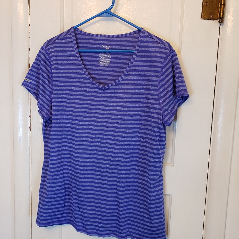 Danskin NOW Women's Shirt